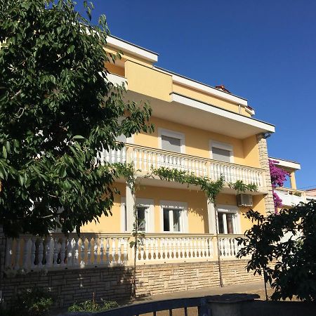 Apartmani Ljubica Задар Экстерьер фото